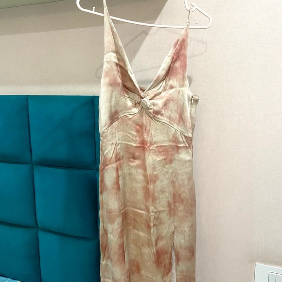 Tye dye midi dress by zara. Worn twice. Very good quality material - Picture 4 of 4
